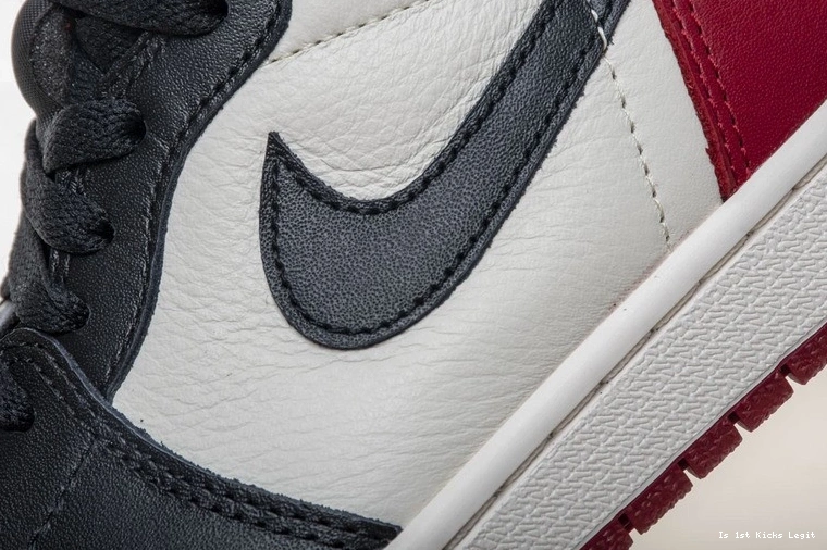 555088-610 Bred Jordan Retro Toe 1 High Air OG 0407